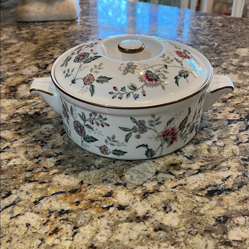 White Floral Porcelain Covered Casserole with Gold Trim